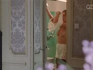 Nina Franoszek nude pics página