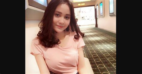 Cerita Sex Keenakkan Ngentot Sama Mbak Sari