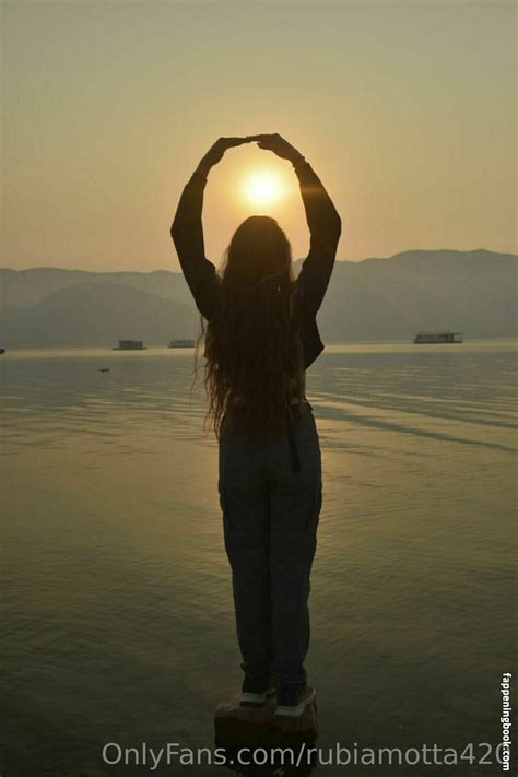 Rubiamotta420 Nude OnlyFans Leaks Fappening FappeningBook