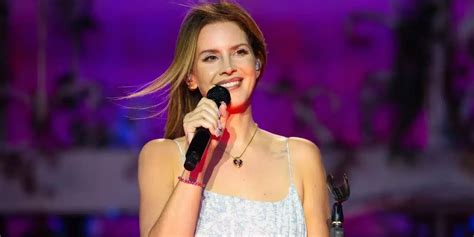 Lana Del Rey Tour 2025 - Beilul Catarina