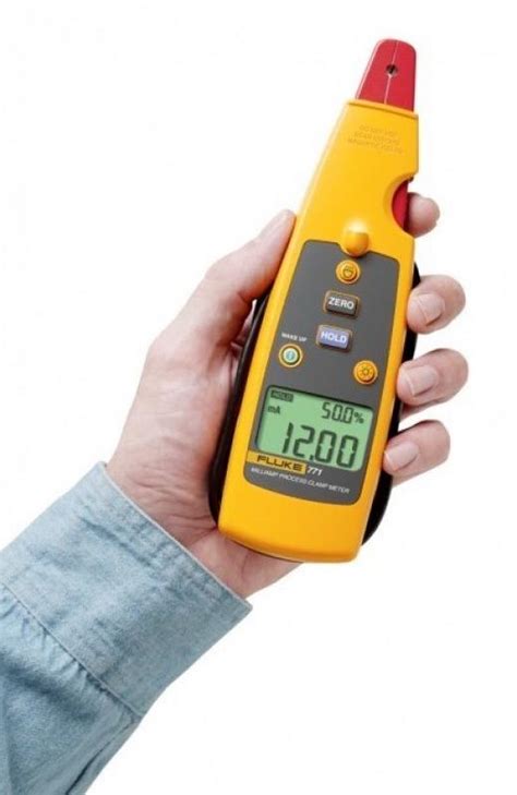 FLUKE 771 Калибратор-мультиметр с клещами - Дип инжиниринг