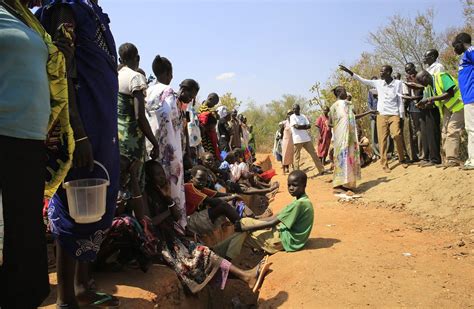 South Sudan Refugees Swell As Americans Are Evacuated Wsj