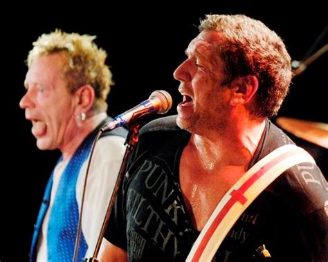 B C Civil Lawsuit Against Sex Pistols Guitarist Alleges 1980 Sexual Assault Barrie News