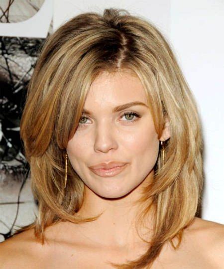 20 Shoulder Length Haircuts