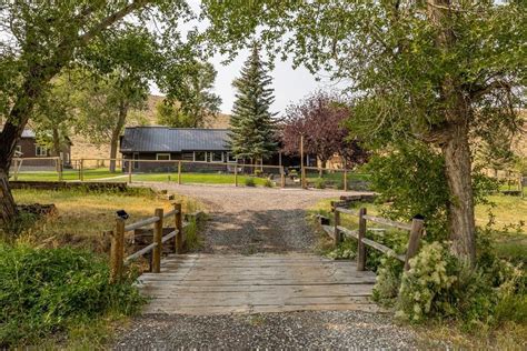 86 Acres In Park County Wyoming