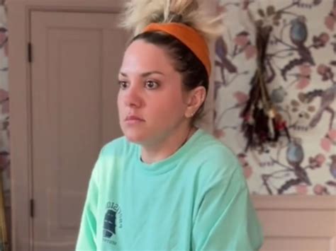 Wydepilowała bikini i pokazała to w sieci Reakcja bawi do łez