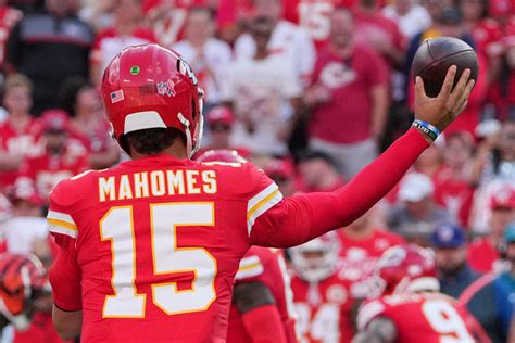 Kansas City Chiefs Vs Los Angeles Chargers How To Watch Kickoff Time