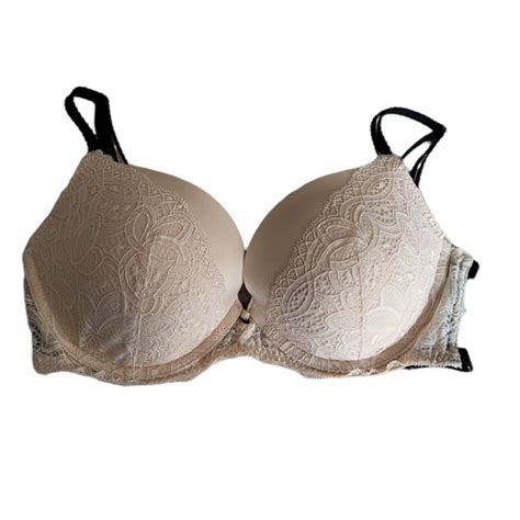 Victorias Secret Intimates And Sleepwear Very Sexy 32dd Bra Lingerie Victorias Secret Poshmark