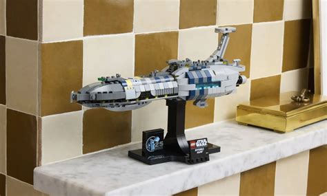 LEGO Star Wars 75377 Midi-Scale Invisible Hand officially released ...
