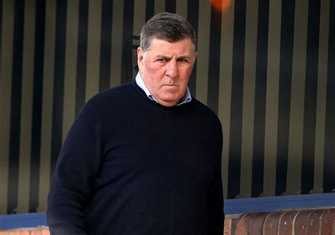 Mark McGhee Will Go Naked For A Week If Dundee Beat St Johnstone