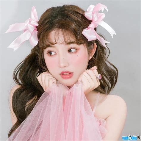 Hot Girl Hu Nh Mai Linh