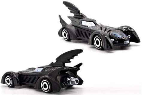 BATMAN FOREVER BATMOBILEのレビュー1995年映画での劇中車両が初登場 HKG38 Hot Wheels 情報まとめ ホットウィール にわかマニア