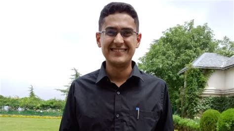 Ias Success Story Cleared Upsc Exam In First Attempt Priyank Took