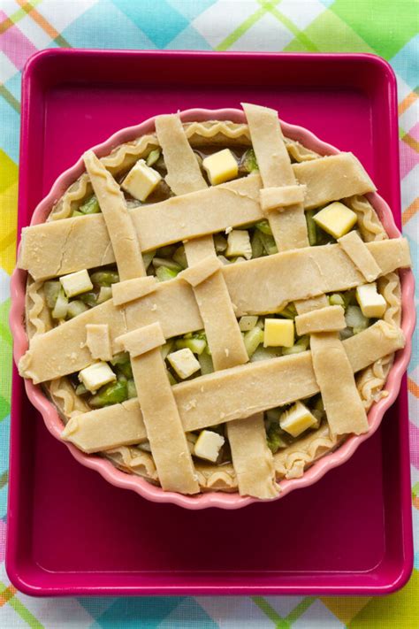 Green Tomato Pie Tastes Like Apple Pie Brooklyn Farm Girl