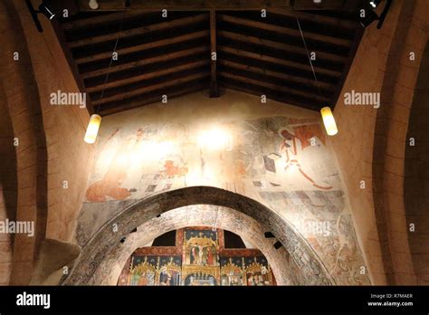 El Fresco Sobre El Altar En La Ermita Rom Nica De La Virgen Del