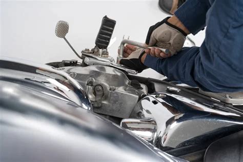 Polishing Motorcycle Stock Photos Royalty Free Polishing Motorcycle