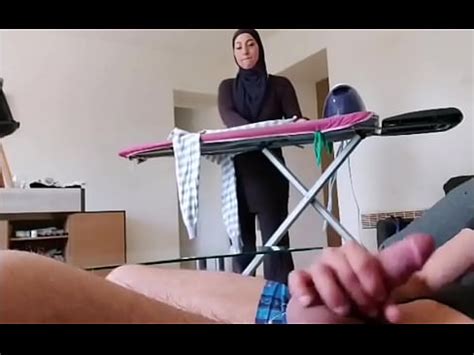 Dios M O Saca Su Polla Delante De Esta Sirvienta Musulmana Xvideos