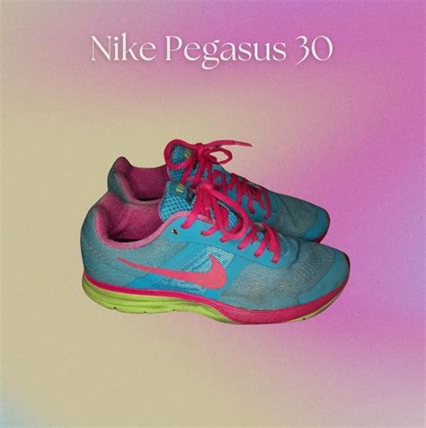 Nike Pegasus 30, Women's Fashion, Footwear, Sneakers on Carousell
