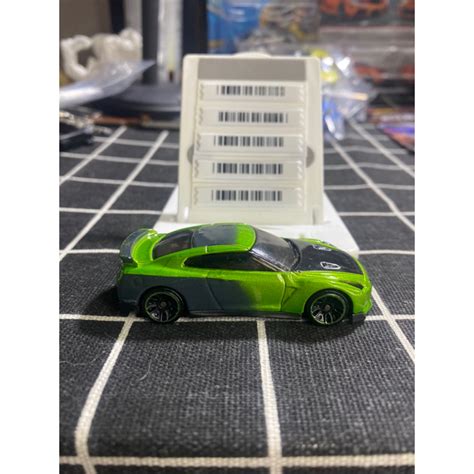 Hot Wheels Nissan GTR R Shopee Malaysia