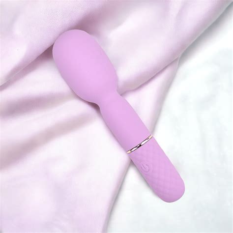 Nauti Petites Speed Wand Vibrator Lust Brighton Hove Sex Shop