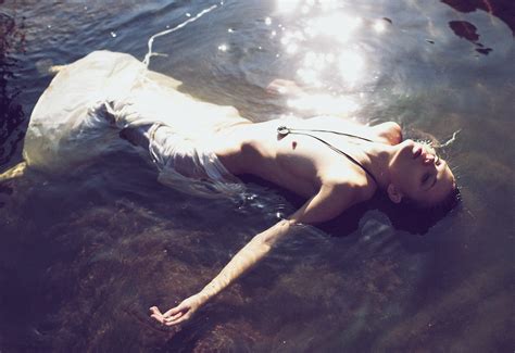 Naked Svetlana Cluck Added 07 19 2016 By MOMUSICMAN