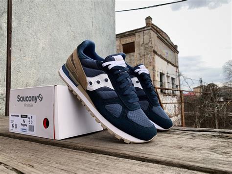 Мужские кроссовки saucony shadow original 2108-811s navy/sand — цена ...