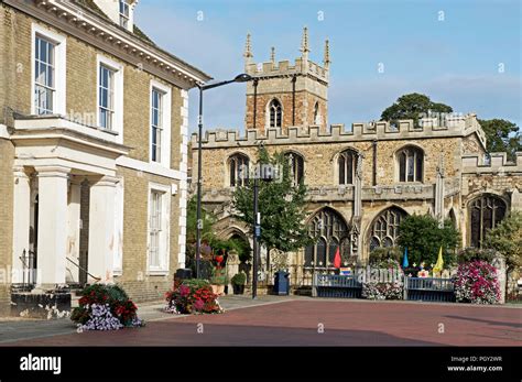 Huntingdon town square hi-res stock photography and images - Alamy