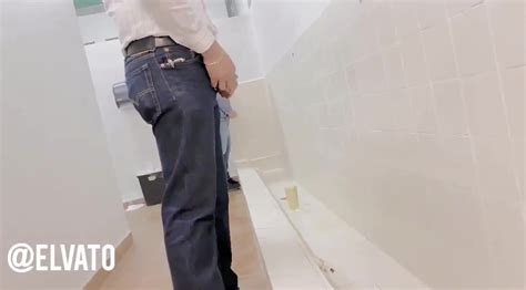 SPYING HOT MEN AT THE URINAL ThisVid