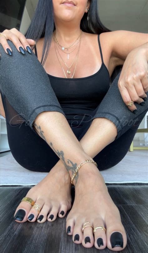 Goddess Pussy Foot Foot Adoration Foot Fetish Directory And Foot Fetish Content Creator Index