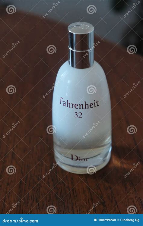 Fahrenheit perfume bottle editorial image. Image of expensive - 108299240