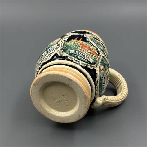 Кружка пивная c рельефным декором, с изображением городов, Albert Jacob ...