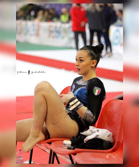 Giorgia Villa's feet