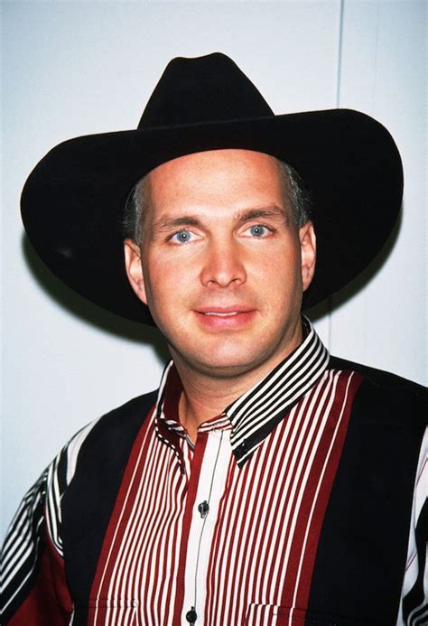 24 Surprising Facts You Didnt Know About Garth Brooks Recommended