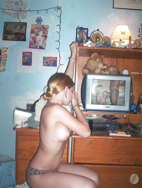 Girls Watching Porn And And Playing With Themselves Porn Pictures XXX