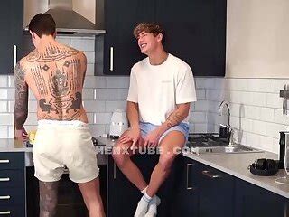 Melvin Moore Gay Sex Videos