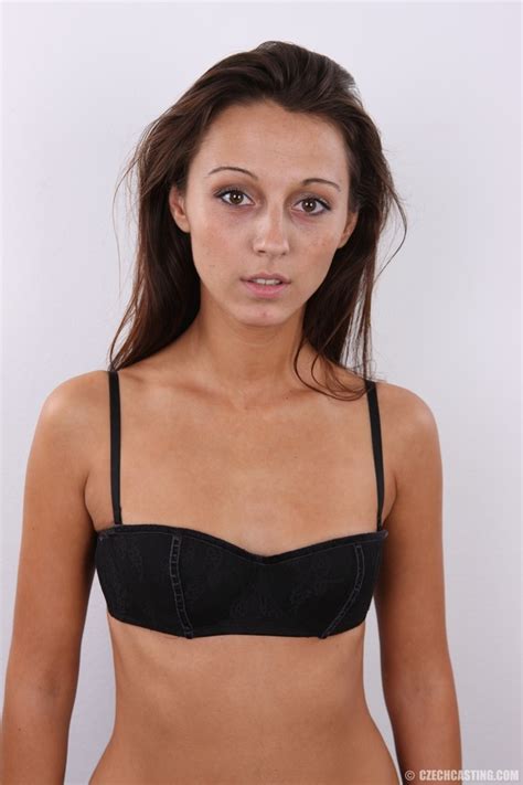 Horny Slim Chick With Nice Long Legs Small XXX Dessert Picture 5