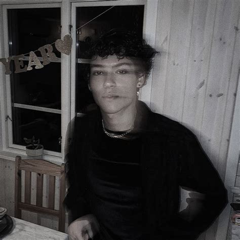 Pin By Horror On Omar Rudberg Omar Royal Babies Mean Girls