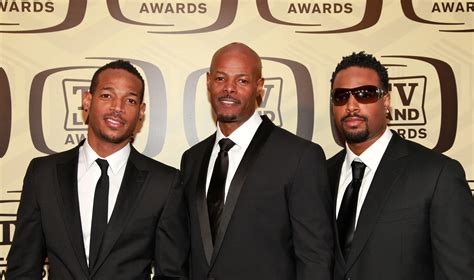 who is the oldest of the wayans brothers 4