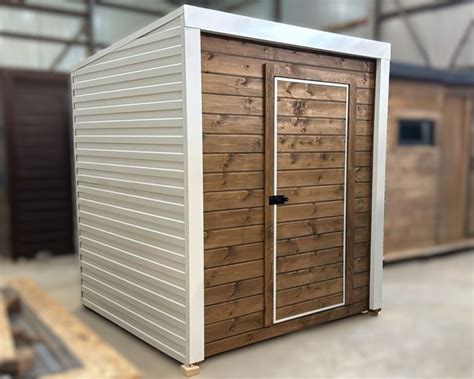 Готовый эргономичный хозблок для дачи