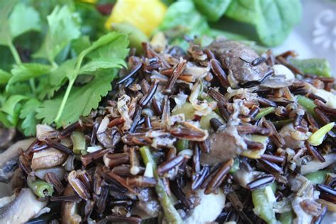 The Healthy Happy Wife: Wild Rice and Mushrooms