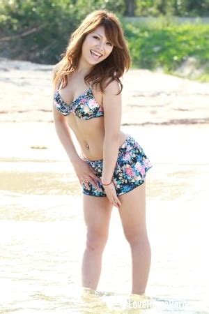 Four Babes In Bikinis Tease Before Sex Pics XHamster