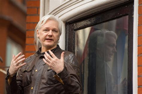 Who Is Julian Assange And What Did He Do The Independent