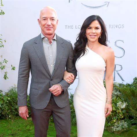 Jeff Bezos & Lauren Sánchez Wedding News, Date, Location