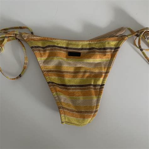 TRIANGL VINCA ALORA BIKINI SET Top And Bottoms Size Depop