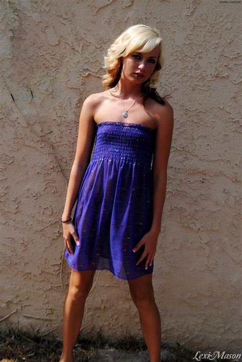 Pictures Of Lexi Mason Flashing Her Tits And Pussy Outside Porn Pictures XXX Photos Sex Images