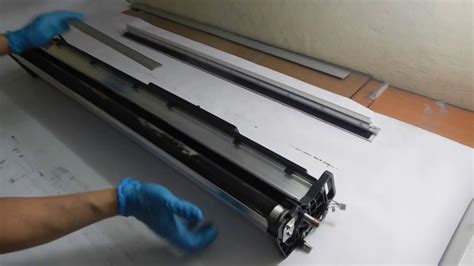 Repair For XEROX 6204 6705 Checking And Cleaning The Magnetic Roll Part