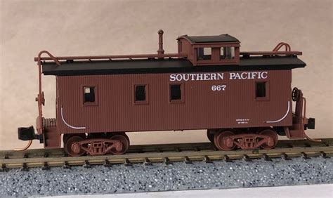 N Scale Micro Trains Nsc Caboose Cupola Wood Sou