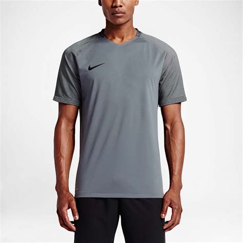 Nike Launches AeroSwift Training Range - Footy Headlines