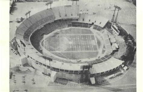 Memorial Stadium History Photos And More Of The Baltimore Orioles Former Ballpark