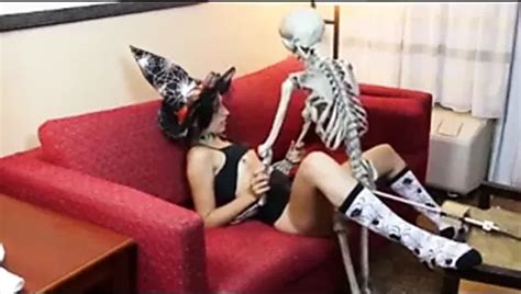 Weird Porn Videos Are Filled With Cowgirl Fucking Xhamster